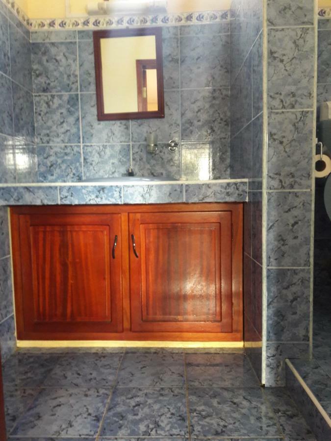 לינה וארוחת בוקר Saint Gabriel Le Tropical Chez Jeannette מראה חיצוני תמונה